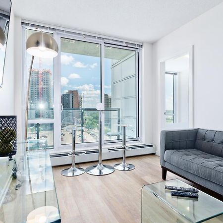Suite Digs N3 Calgary Bagian luar foto